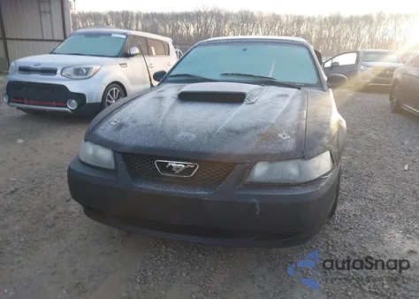 2001 Ford Mustang Gt из США, поврежденный, VIN 1FAFP45X61F239687